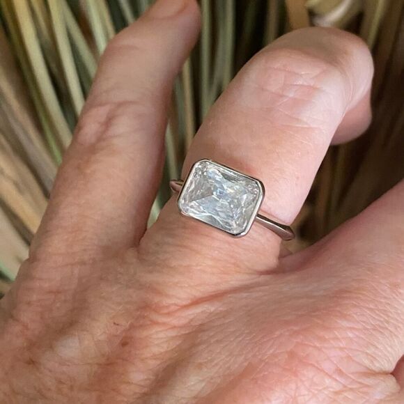 Cushion Cut Clear CZ Bezel Ring Rhodium - Picture 3 of 10